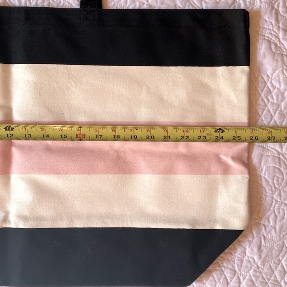 Victoria’s Secret Canvas Tote NWT - Picture 3 of 8